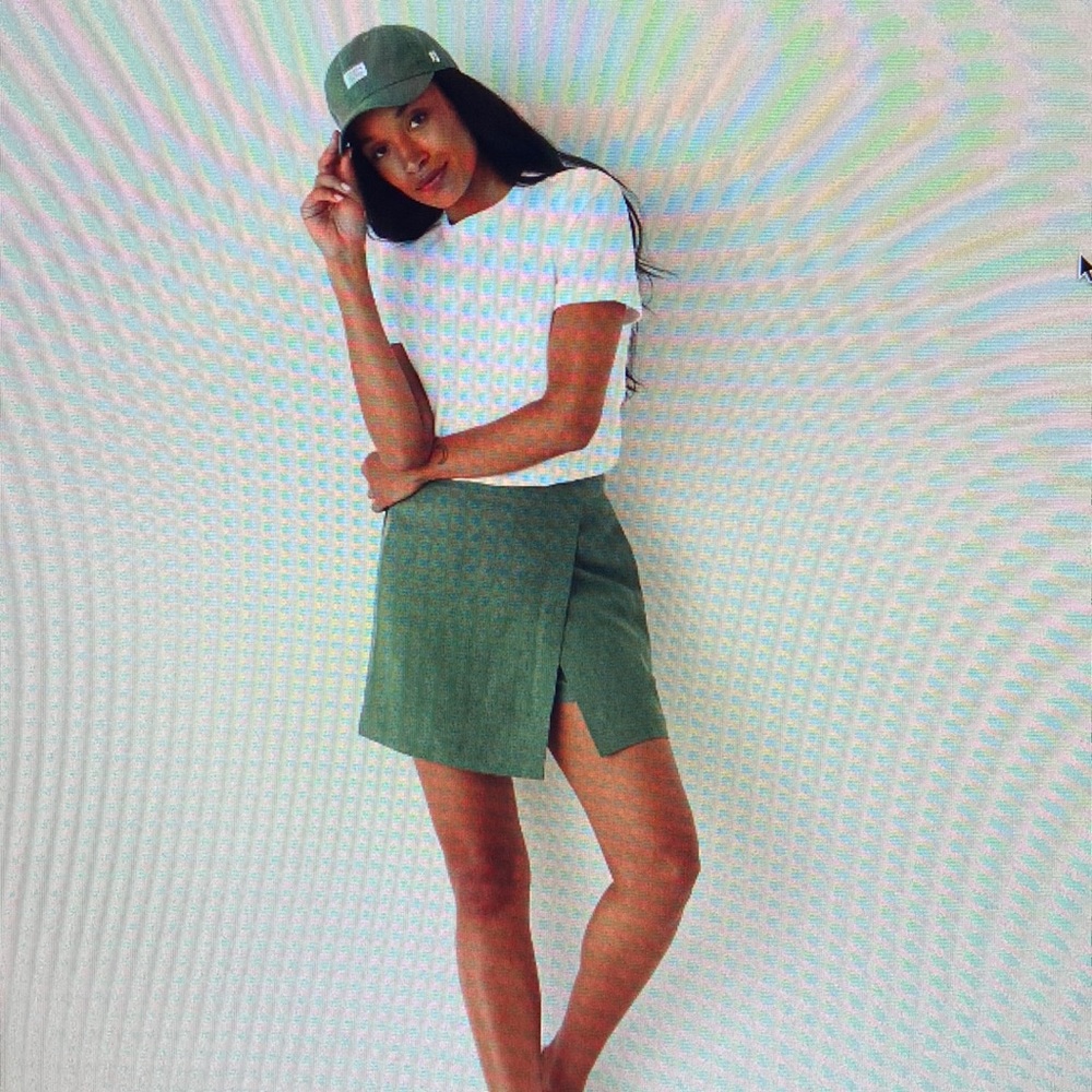 (Brand new) Wrap Mini Skirt with Pockets